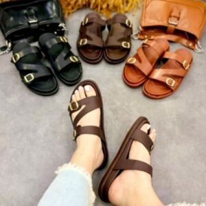 صندل زنانه مدل زارا با زیره دو تیکه نرم و رویه چرم صنعتی