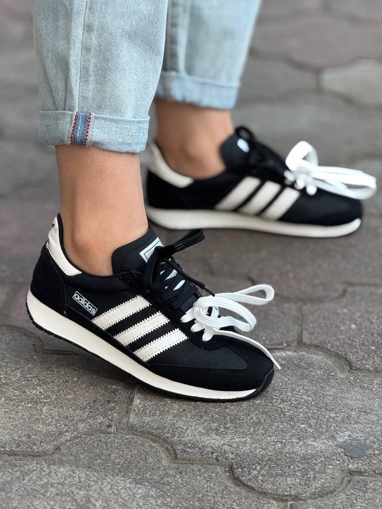 کتونی زنانه مدل adidas با رویه چرم هورس و زیره بتا پرفروش - minatak گرگان